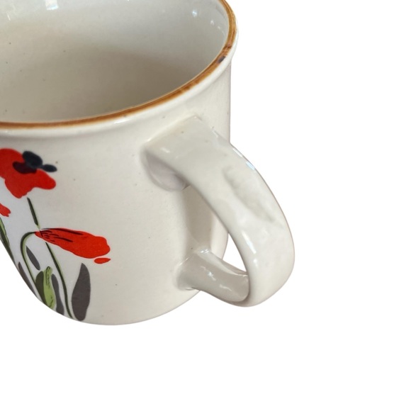 Set of 2 vintage wildflower 8 oz mugs teacups - Picture 9 of 12